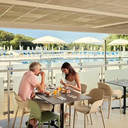 Maistra Select Petalon 4*