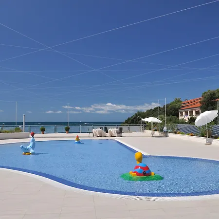 Maistra Select Petalon Resort