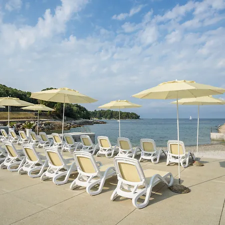 Pribjeći Maistra Select Petalon 4*