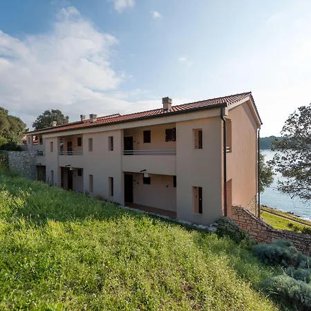 منتجع Maistra Select Petalon فيرسار