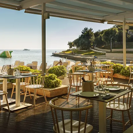 منتجع Maistra Select Petalon فيرسار