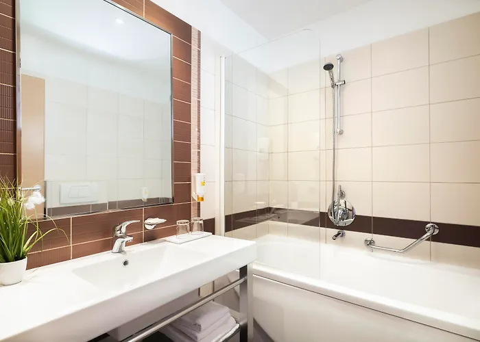 Pribjeći Maistra Select Petalon