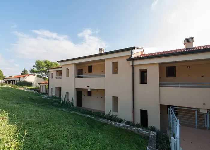 Pribjeći Maistra Select Petalon 4*