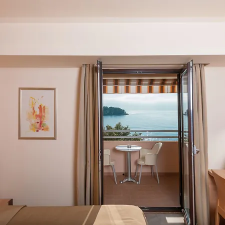 Semesteranläggning (resort) Maistra Select Petalon