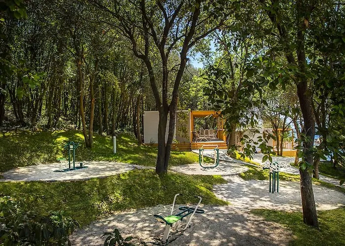 Maistra Select Petalon 리조트 브르사르