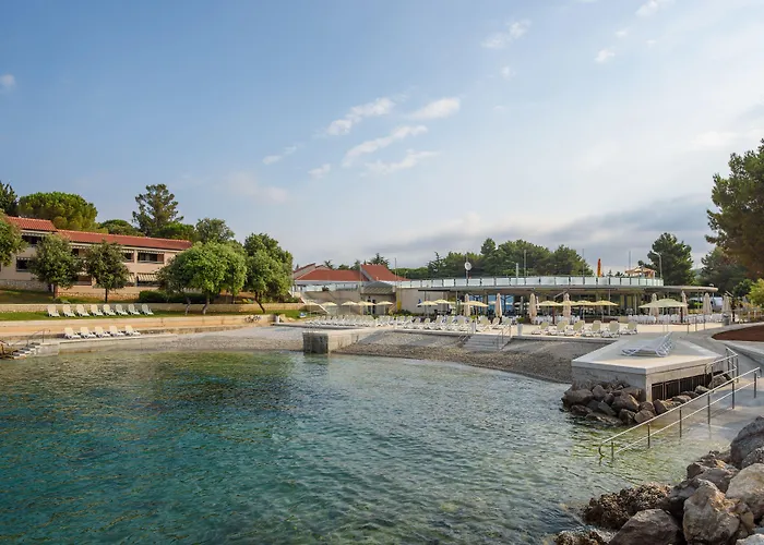 Maistra Select Petalon 4*